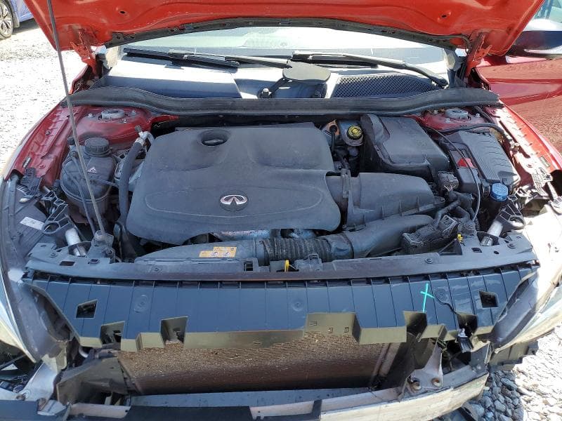 2018 INFINITI QX30 SPORT 12
