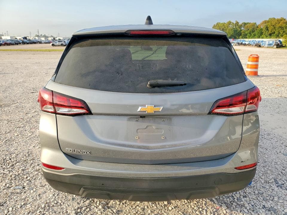 2023 CHEVROLET EQUINOX LS 6