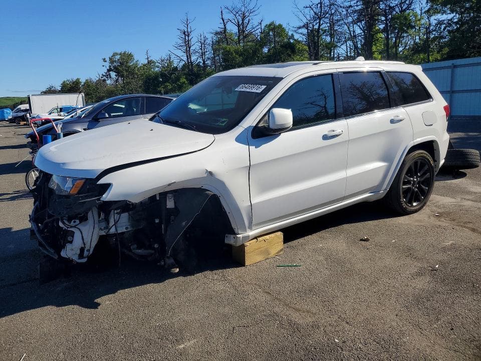 2021 JEEP GRAND CHEROKEE LAREDO - 1