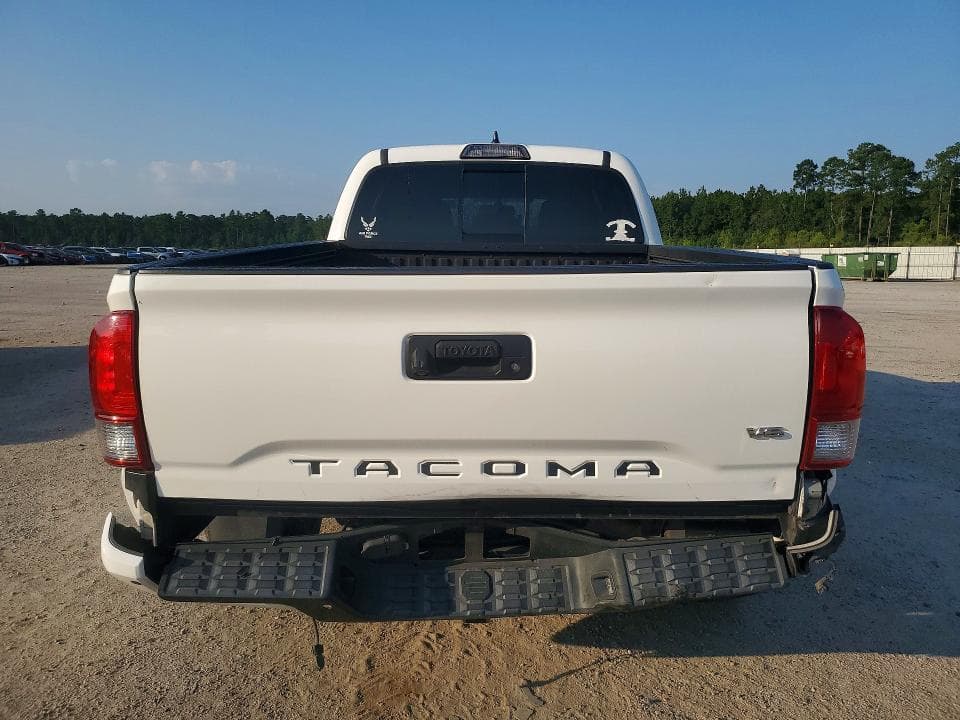 2017 TOYOTA TACOMA TRD SPORT 6
