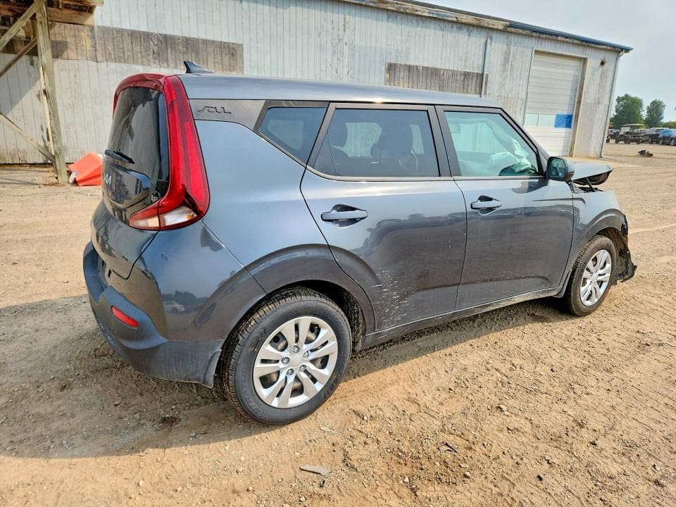 2022 KIA SOUL LX 3