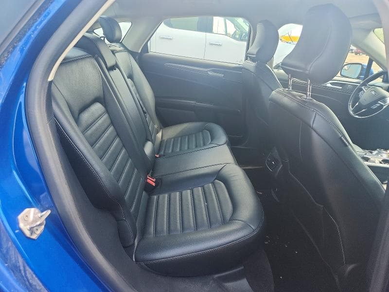 2017 FORD FUSION SE 10