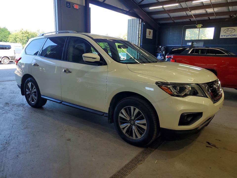 2017 NISSAN PATHFINDER SV 4