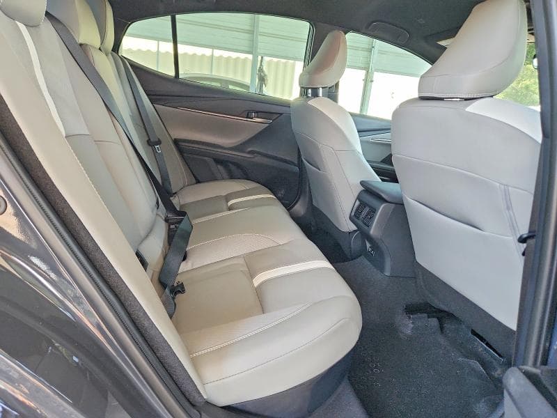 2026 TOYOTA CAMRY SE 10