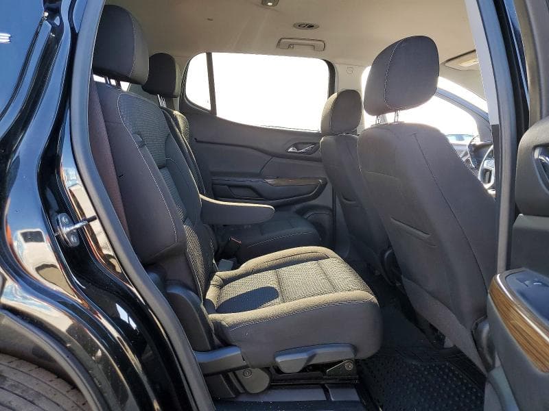 2022 GMC ACADIA SLE 11