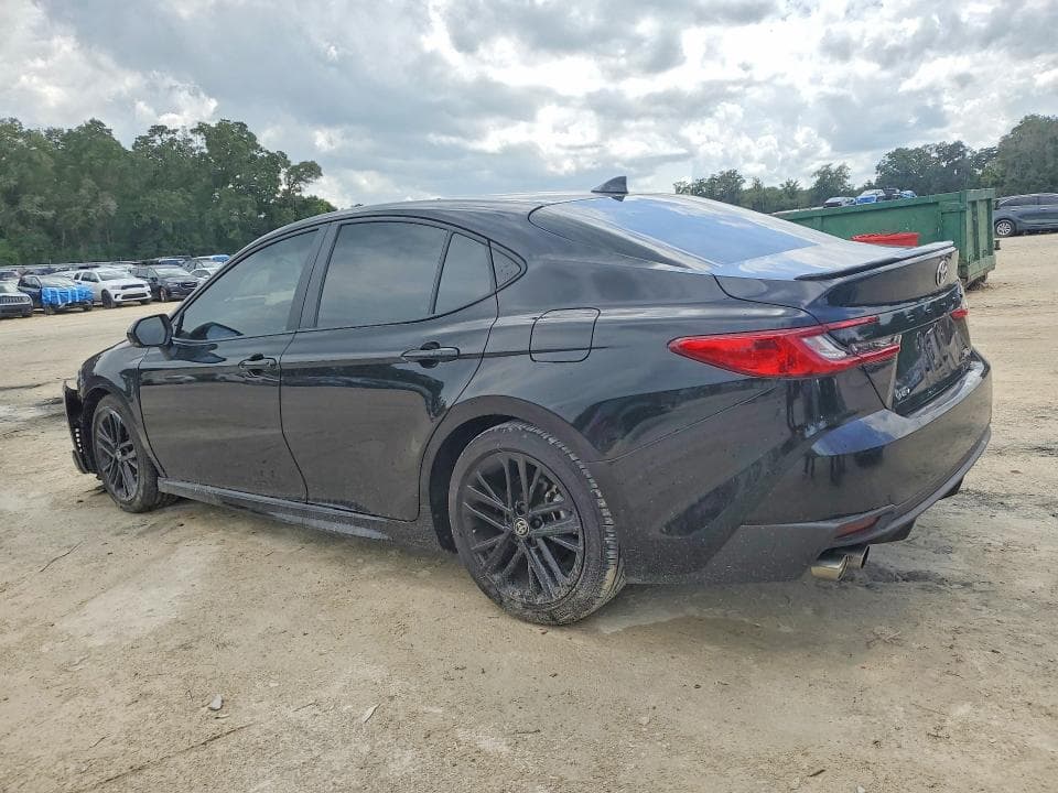 2025 TOYOTA CAMRY SE 2