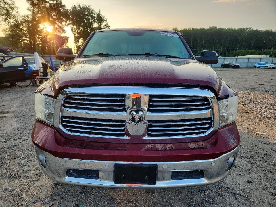 2018 RAM 1500 SLT 5