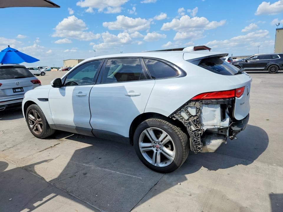 2017 JAGUAR F-PACE PRESTIGE 2
