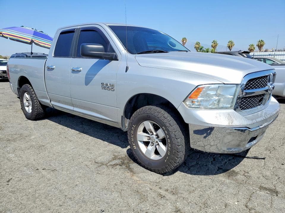 2017 RAM 1500 SLT 4