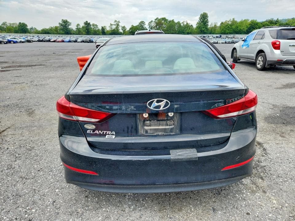 2018 HYUNDAI ELANTRA SE 6