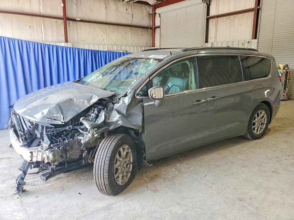 2022 CHRYSLER PACIFICA TOURING L - 1