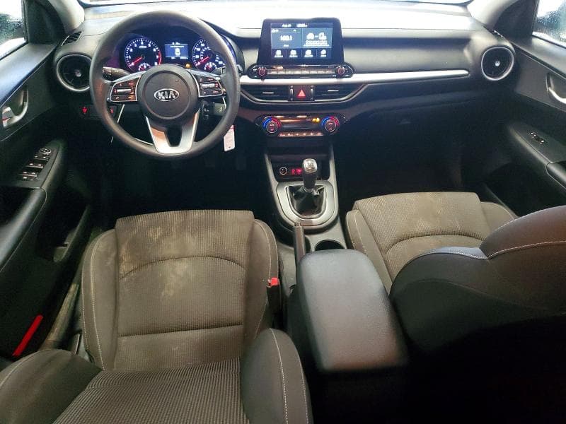 2019 KIA FORTE FE 8