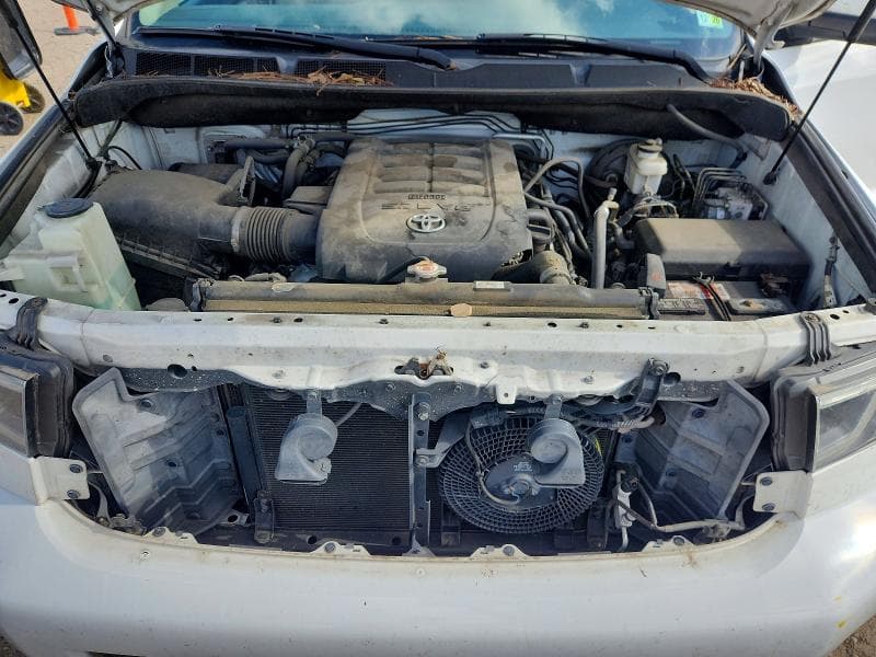 2019 TOYOTA SEQUOIA SR5 12