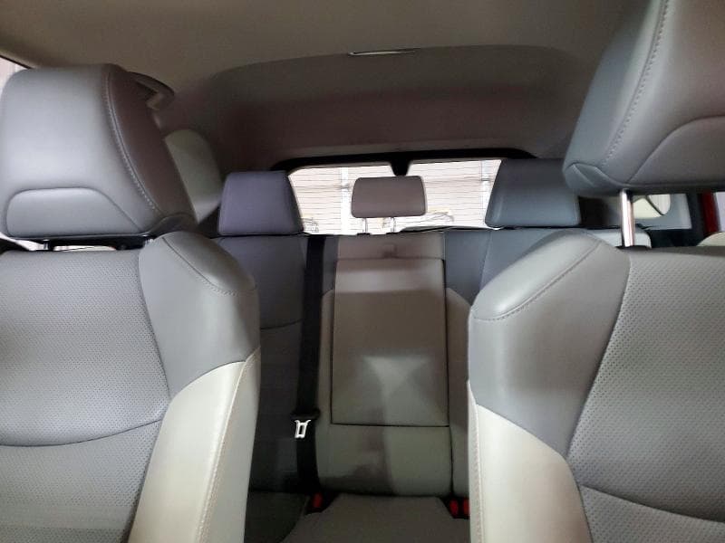2020 TOYOTA RAV4 LIMITED 10