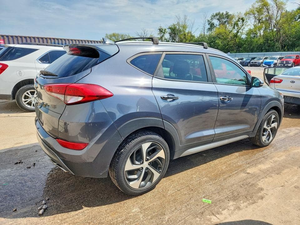 2017 HYUNDAI TUCSON LIMITED 3
