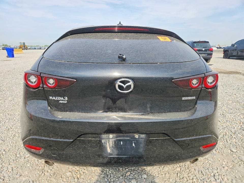 2022 MAZDA 3 PREMIUM 6
