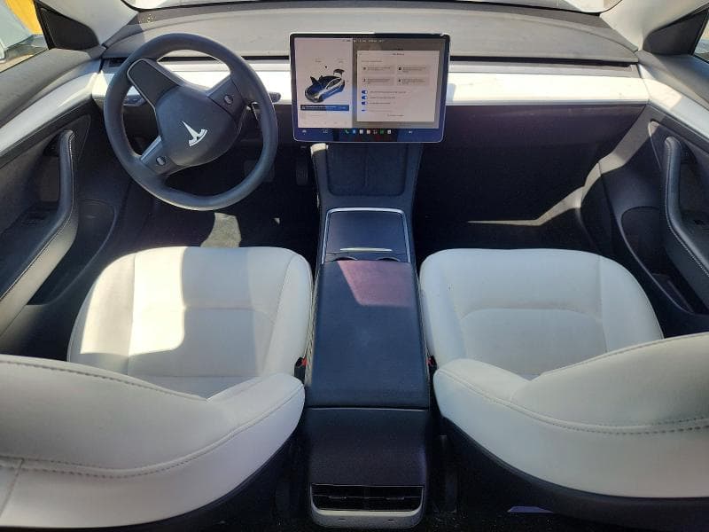 2021 TESLA MODEL 3 8