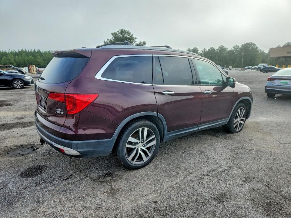 2017 HONDA PILOT TOURING 3