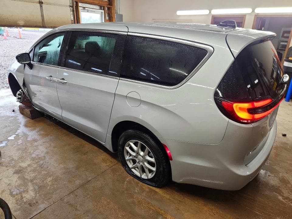 2026 CHRYSLER PACIFICA SELECT 2