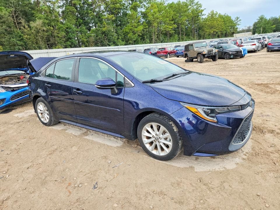 2022 TOYOTA COROLLA XLE 4