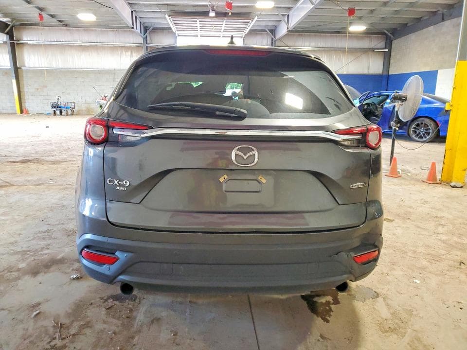 2022 MAZDA CX-9 TOURING 6