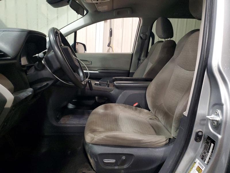 2023 TOYOTA SIENNA LE 7