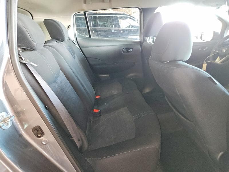 2019 NISSAN LEAF S 10