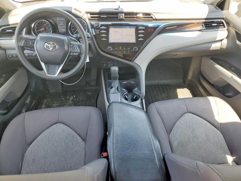 2019 TOYOTA CAMRY LE 8