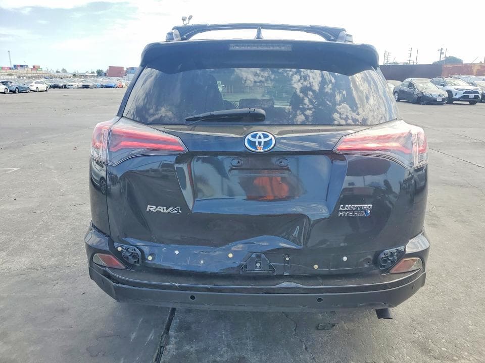 2017 TOYOTA RAV4 HV LIMITED 6