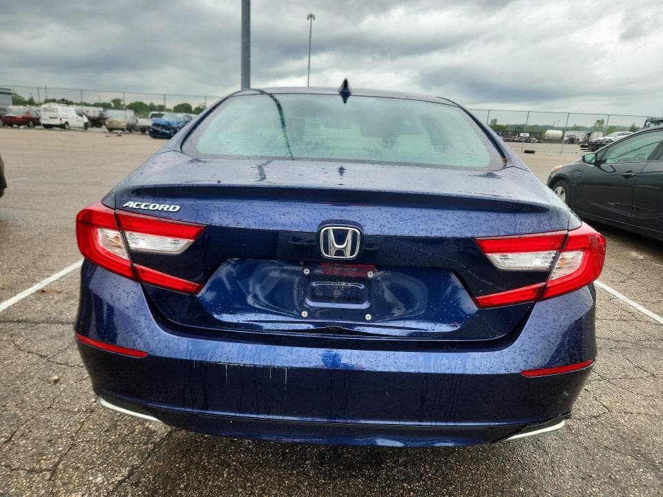2020 HONDA ACCORD LX 6