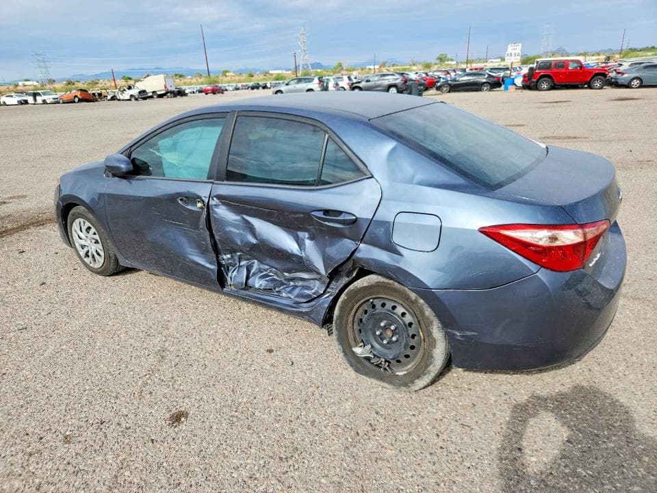2018 TOYOTA COROLLA LE 2