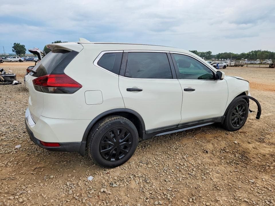 2018 NISSAN ROGUE S 3