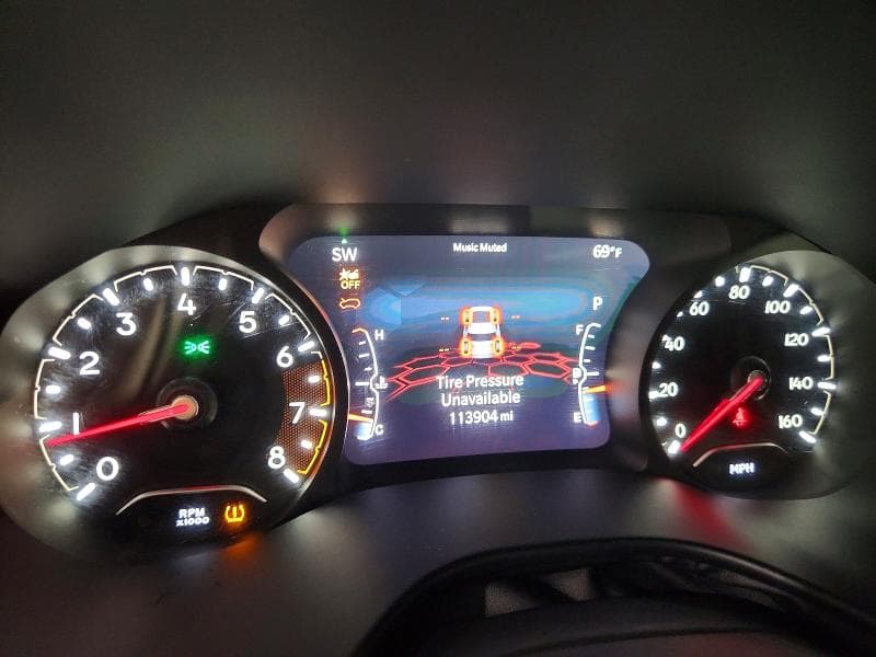 2023 JEEP COMPASS LATITUDE 9