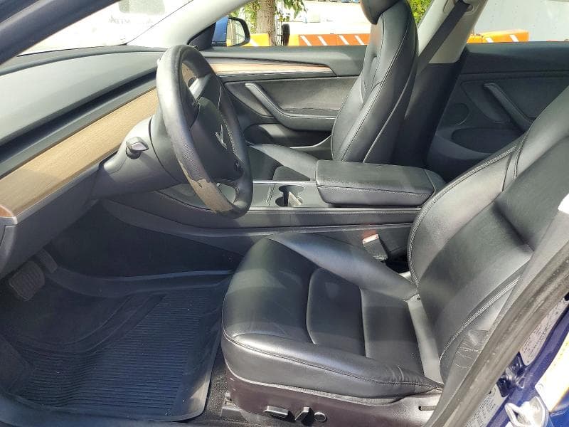 2023 TESLA MODEL 3 7