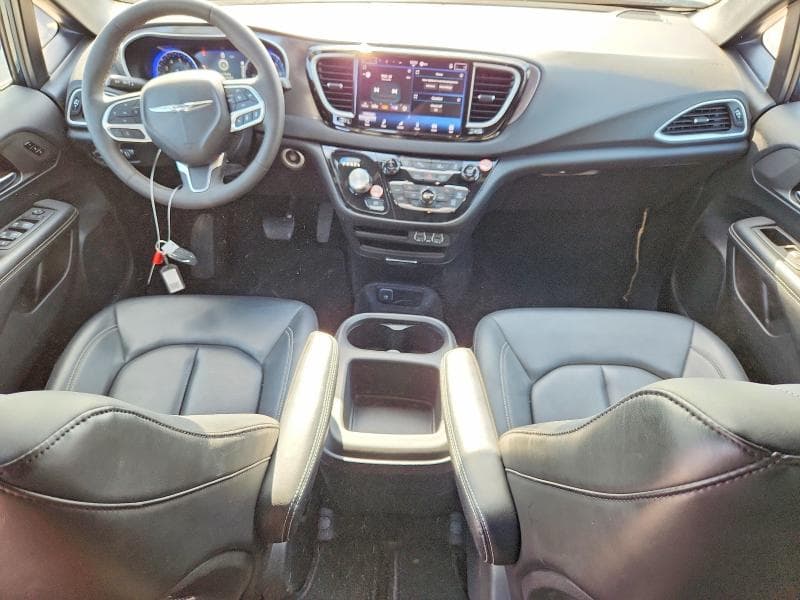 2025 CHRYSLER PACIFICA SELECT 8