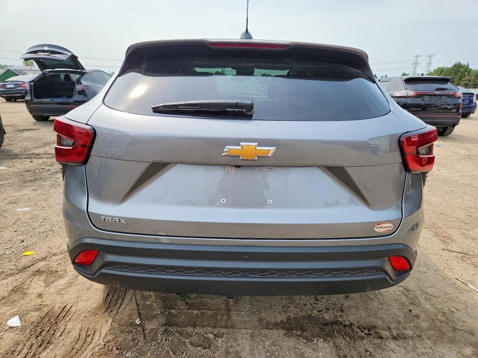 2026 CHEVROLET TRAX LS 6