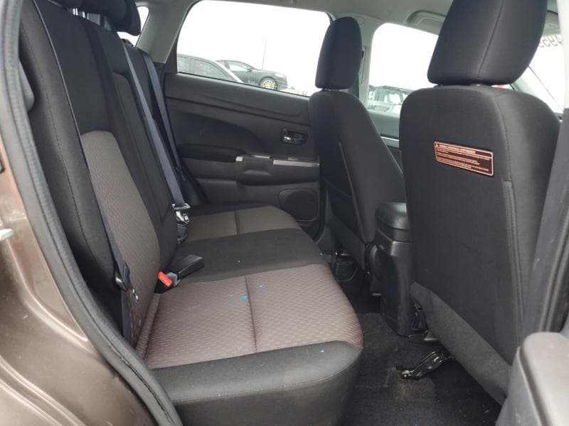 2018 MITSUBISHI OUTLANDER SPORT ES 11