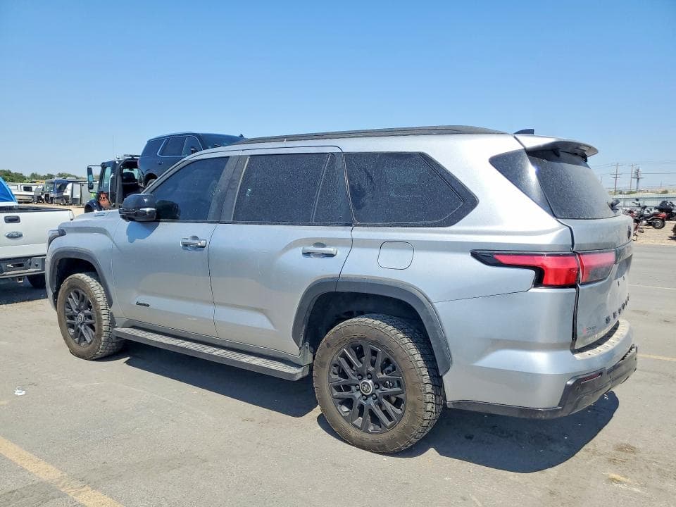 2024 TOYOTA SEQUOIA SR5 2