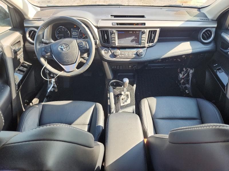 2018 TOYOTA RAV4 LIMITED 8