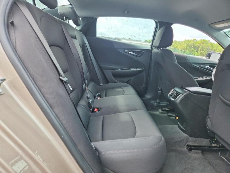 2023 CHEVROLET MALIBU LT 10