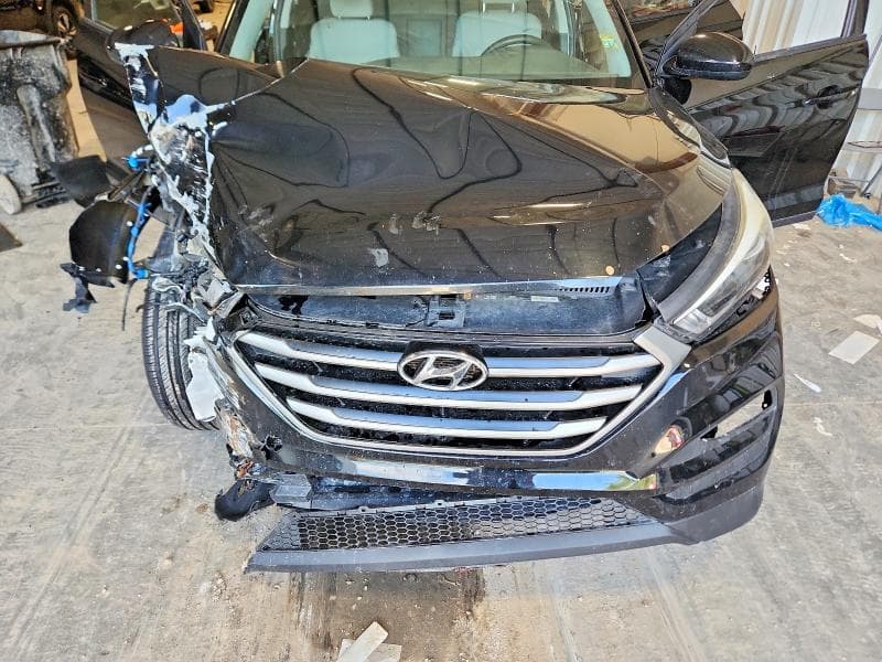 2017 HYUNDAI TUCSON SE 12