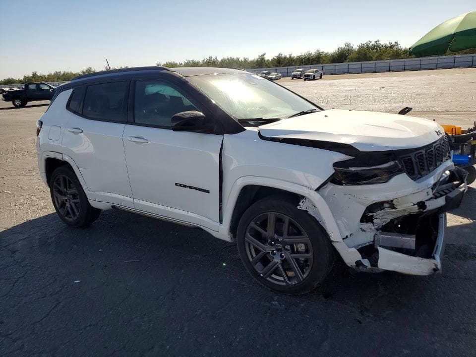 2025 JEEP COMPASS LIMITED 4