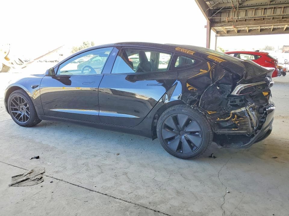 2025 TESLA MODEL 3 2