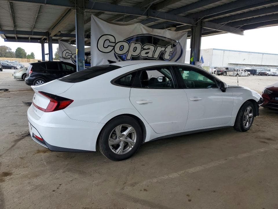 2021 HYUNDAI SONATA SE 3