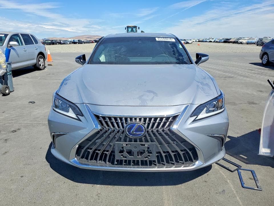 2022 LEXUS ES 300H BASE 5