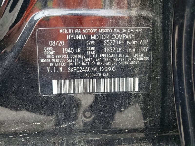 2021 HYUNDAI ACCENT SE 12