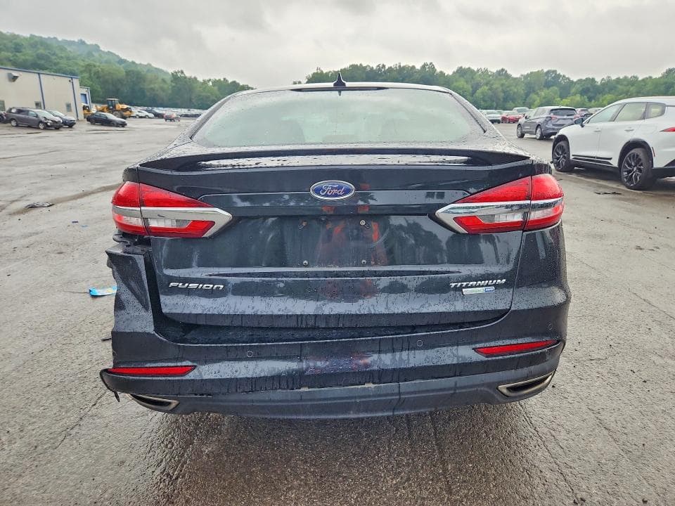 2019 FORD FUSION TITANIUM 6