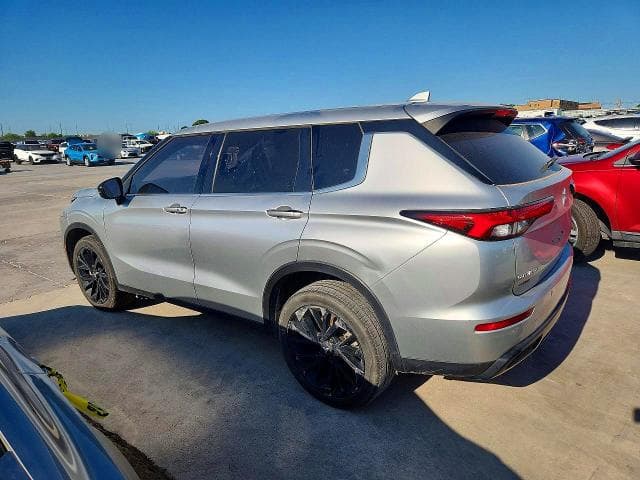 2022 MITSUBISHI OUTLANDER SE 2