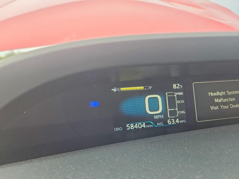 2017 TOYOTA PRIUS FOUR 9