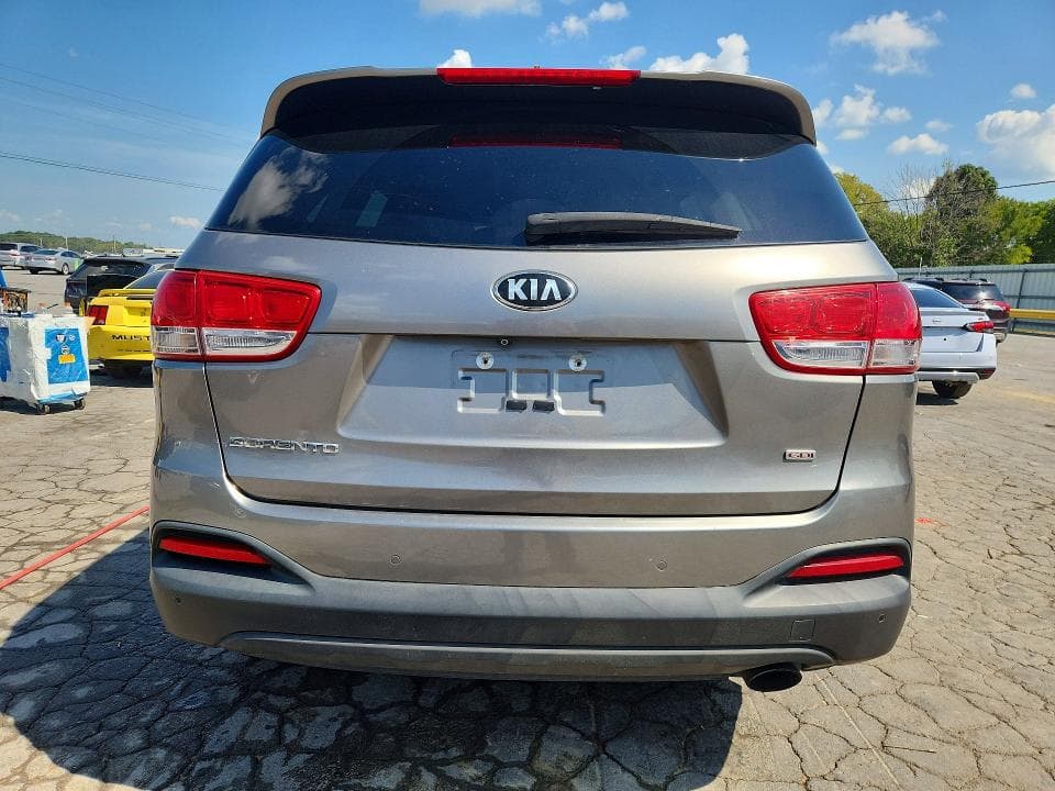 2017 KIA SORENTO LX 6
